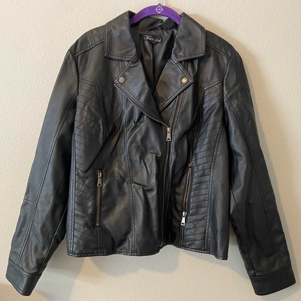 Baccini Black Faux Leather Jacket with Zipper Pockets